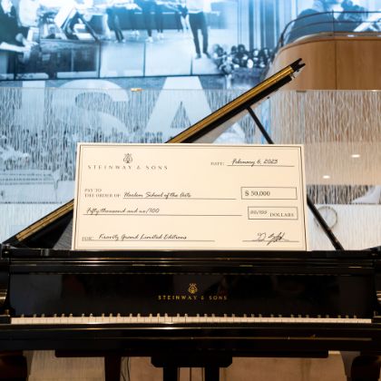 https://www.steinway.com/zh_CN/news/press-releases/steinway-collaboration-with-lenny-kravitz-leads-to-$50k-donation-to-harlem-school-of-the-arts